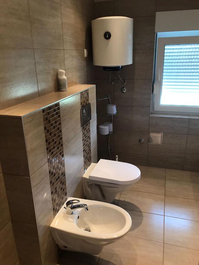 Apartments Ban Galižana 外观 照片